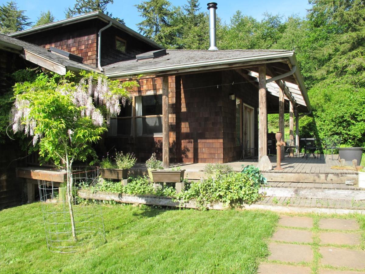Nettles Farm Hotel Lummi Island Екстериор снимка